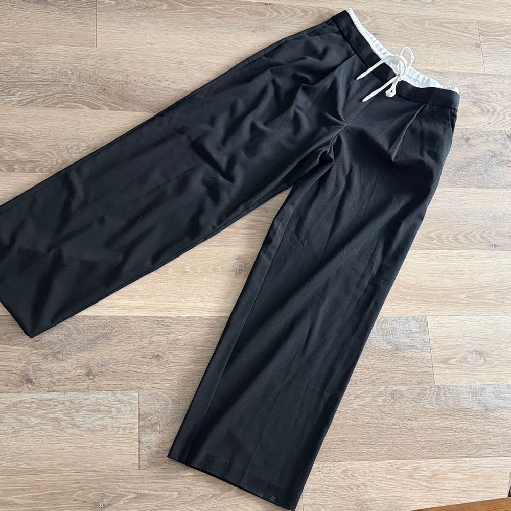 Zara Black Wide-Leg Trousers with White Waistband